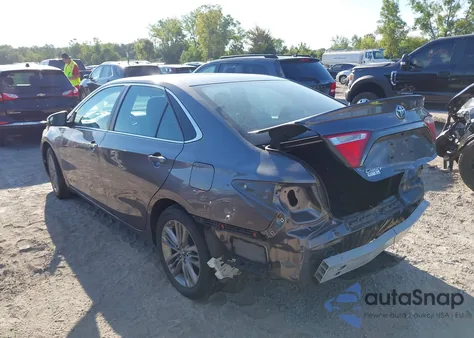 2016 Toyota Camry Se z USA, uszkodzony, nr VIN 4T1BF1FK2GU545332